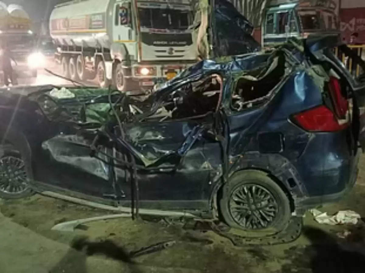 UP Road Accident : उत्तर प्रदेश के हापुड़ नेशनल हाईवे पर भयानक सड़क हादसा, छह लोगों की दर्दनाक मौत, जानिए वजह?